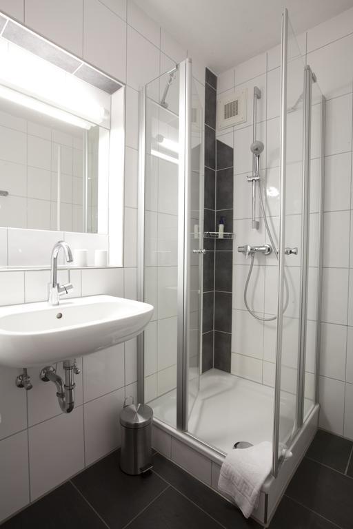 Gasthof Hotel Engel Simonswald Værelse billede